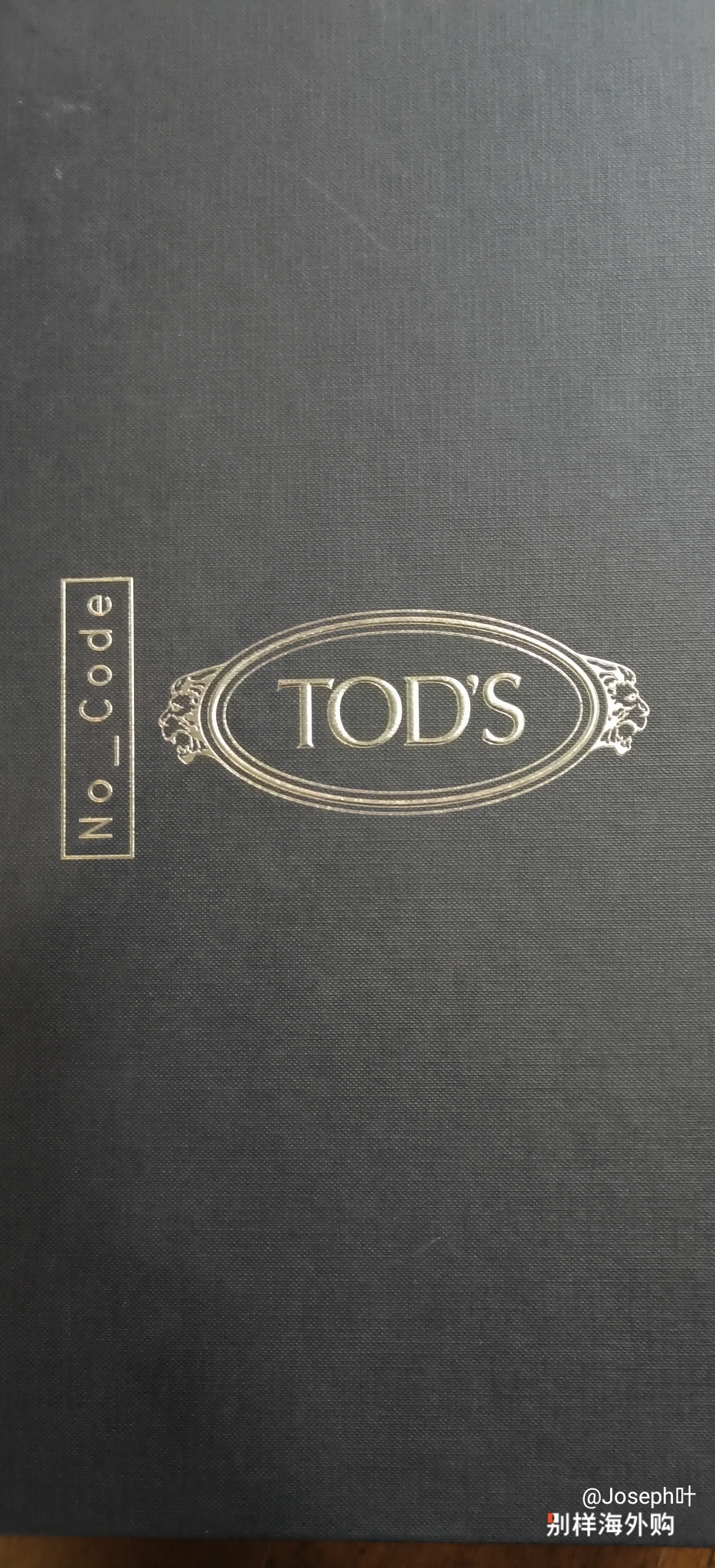 TOD'S欧码尺码偏大，按照长度买正好。大牌子很精致
