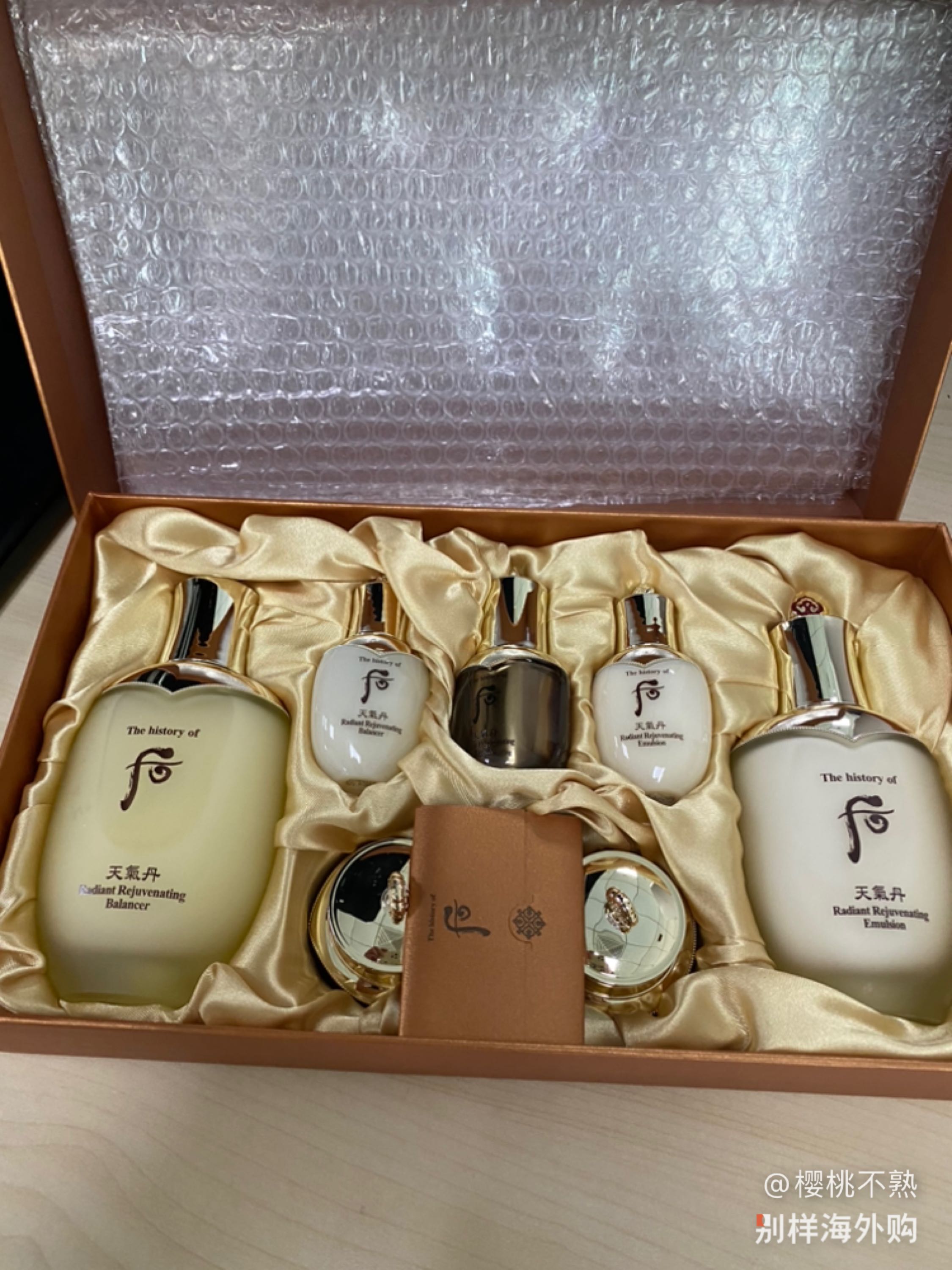 第二次购买了，正品，买来送人不错，比日上划算