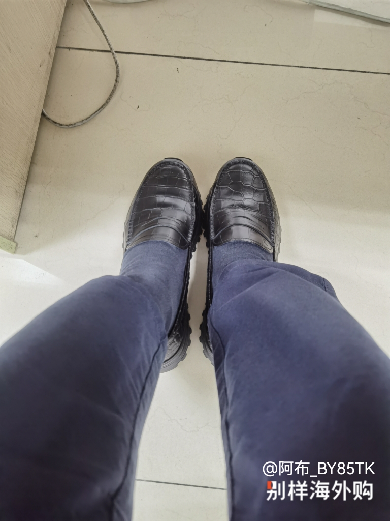 配休闲裤很不错，很是喜欢