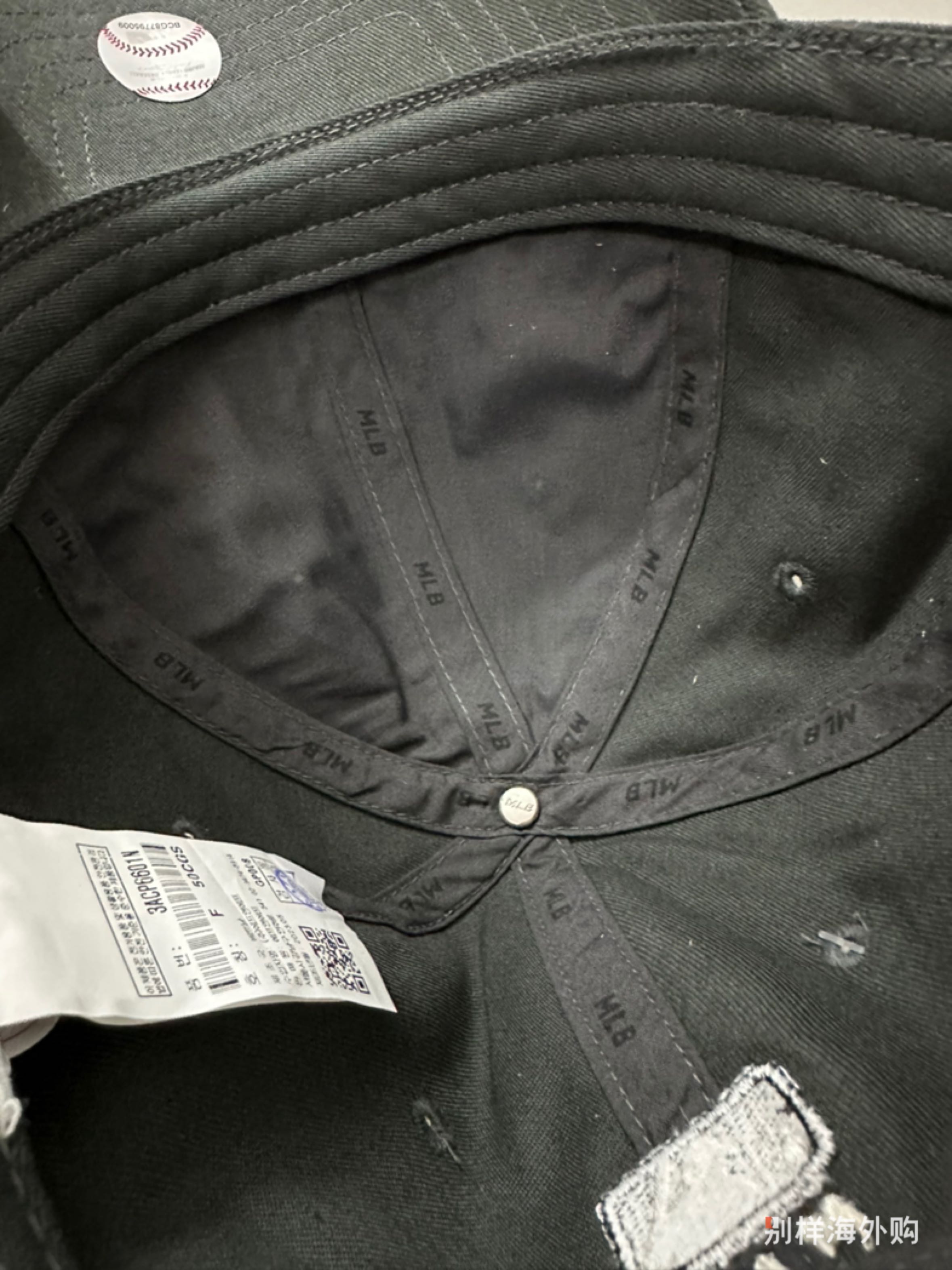 因为用了积分，原价147r我的帽子🧢只需要18r到手了哈哈哈哈罒ω罒虽然加购不了我想要的LA，但NY也不错哈哈~我要努力挣积分😆继续薅羊毛~嘻嘻（。＾▽＾）