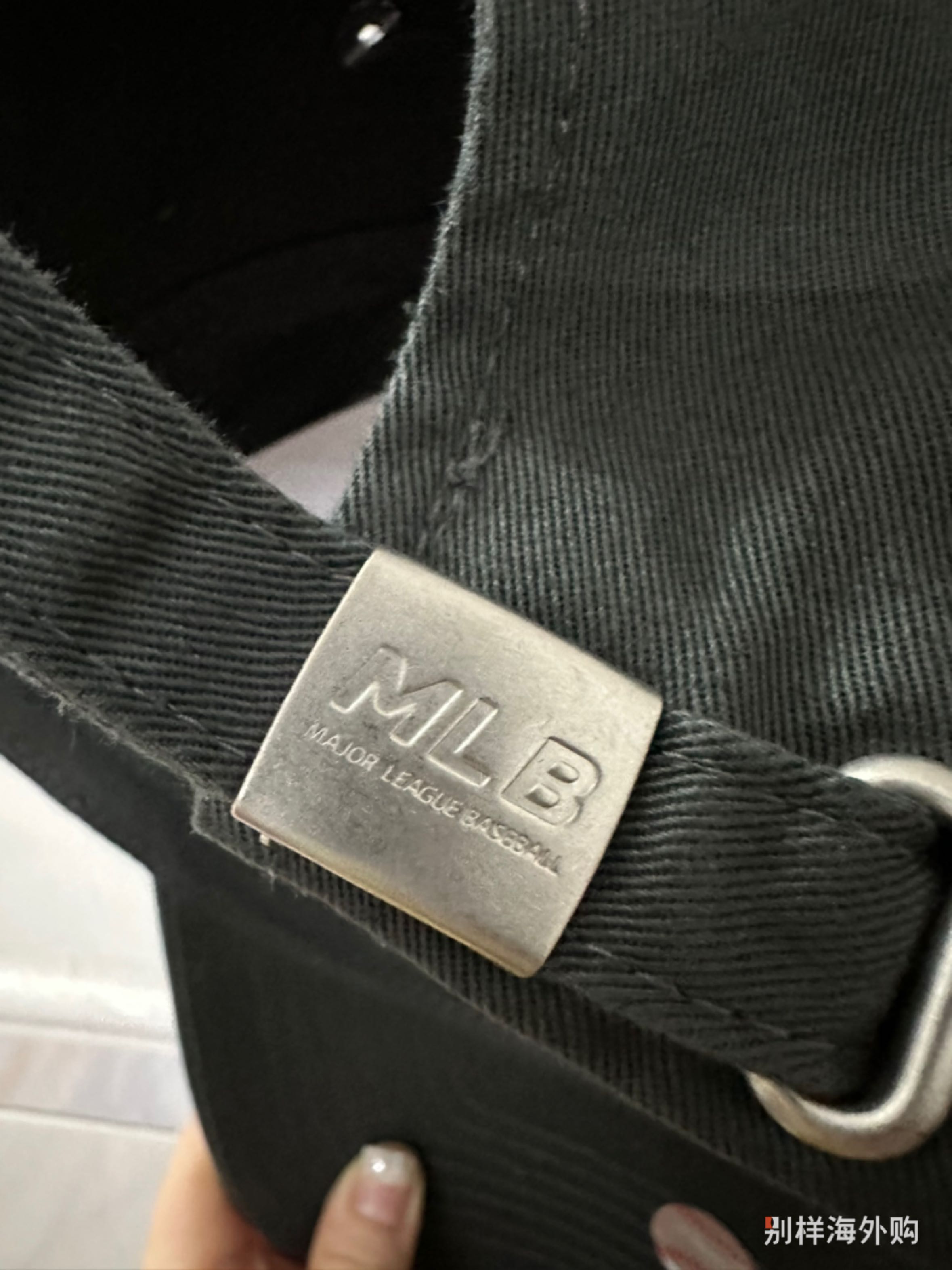 因为用了积分，原价147r我的帽子🧢只需要18r到手了哈哈哈哈罒ω罒虽然加购不了我想要的LA，但NY也不错哈哈~我要努力挣积分😆继续薅羊毛~嘻嘻（。＾▽＾）