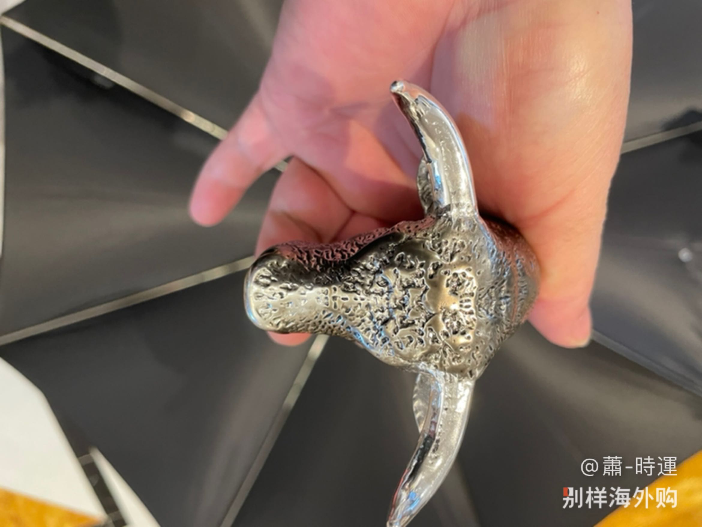 怀着好奇的心去购买此物件，满意度还算不错，就是性价比有点尴尬😅……
