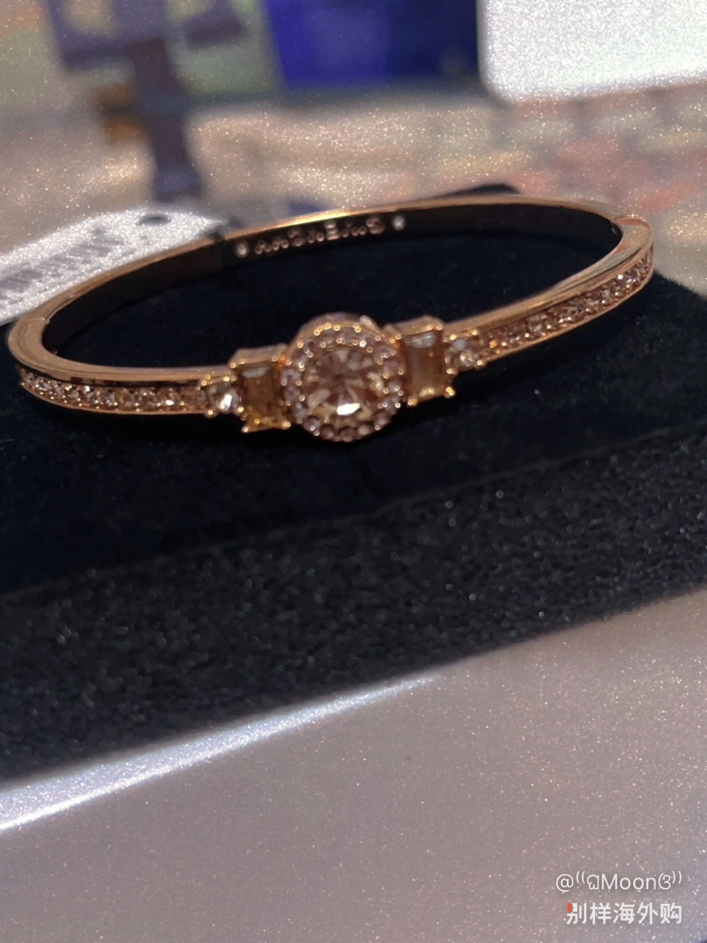 闪耀系列仿水晶玫瑰金色按扣式女士手镯 60451086-9dh商品评价, 谁带