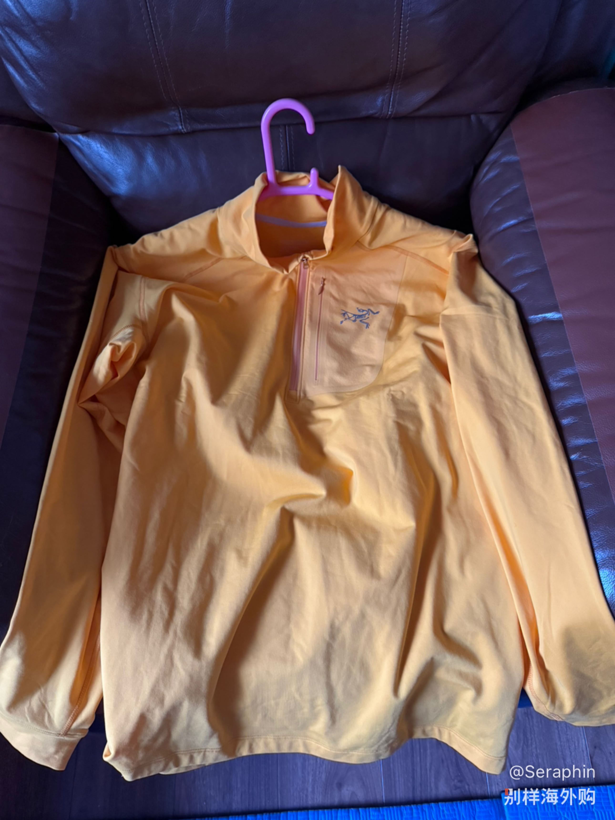 薄抓绒，春秋外穿或内搭都挺好的，面料很舒服