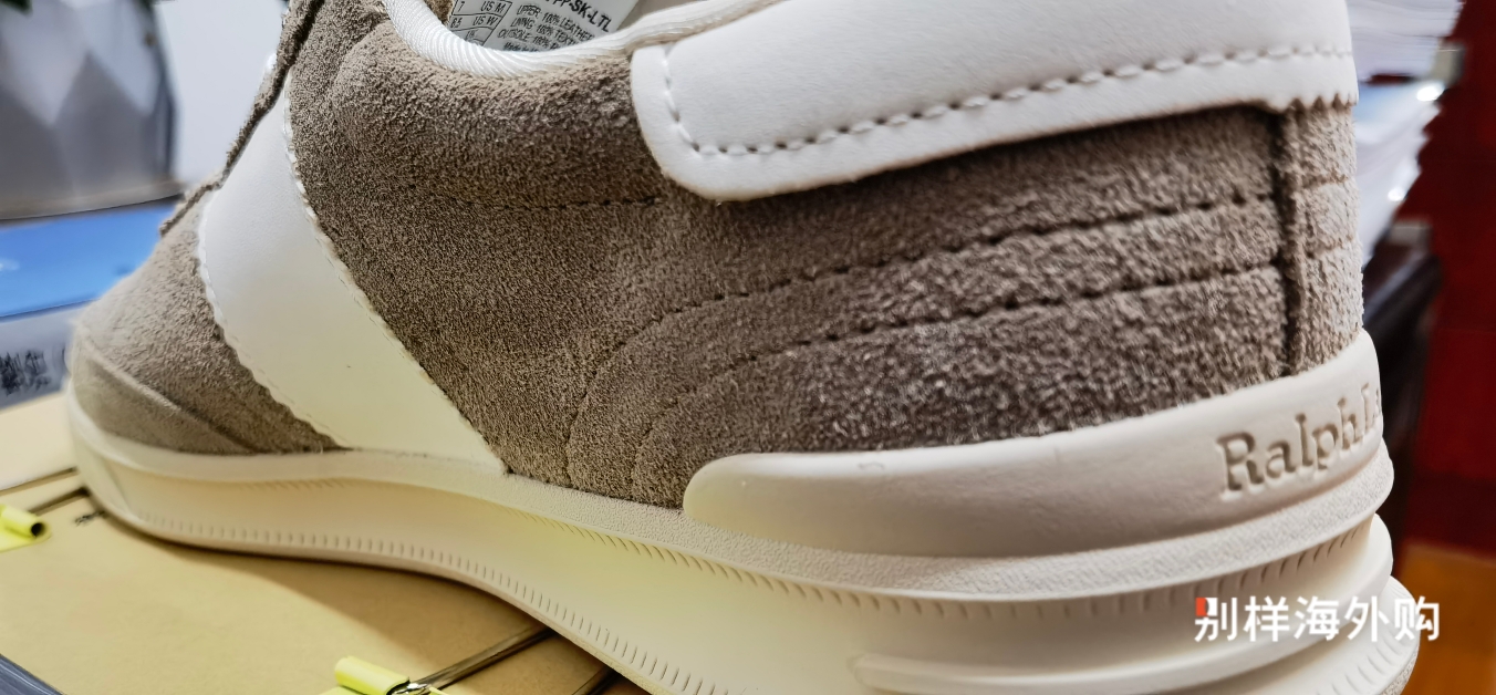 值得拥有。绒面很显质感。越南生产但品质很好。