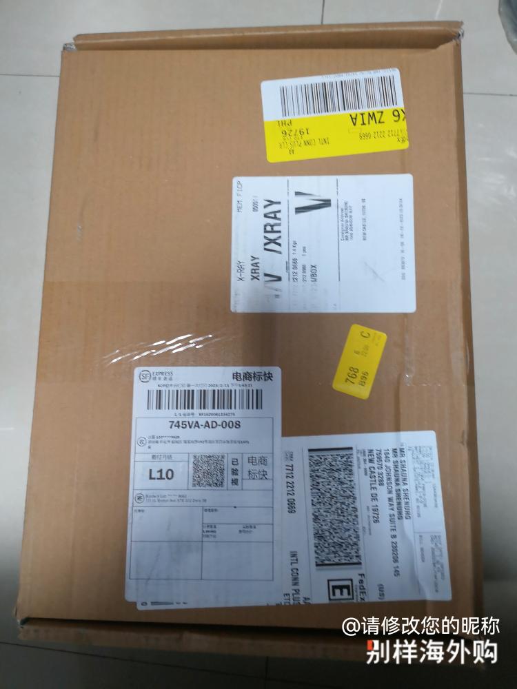 这个鞋子码子偏大一码，平时穿40码，我买其他家的都准，这个鞋子估计有41码，其他都还正常，跟国内的其他鞋子比起来也强不到哪里去，一般一般。包装比较严实，两层纸箱保护。