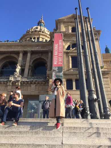 非常不错的小红鞋 穿着去旅行去过西班牙🇪🇸超级出片