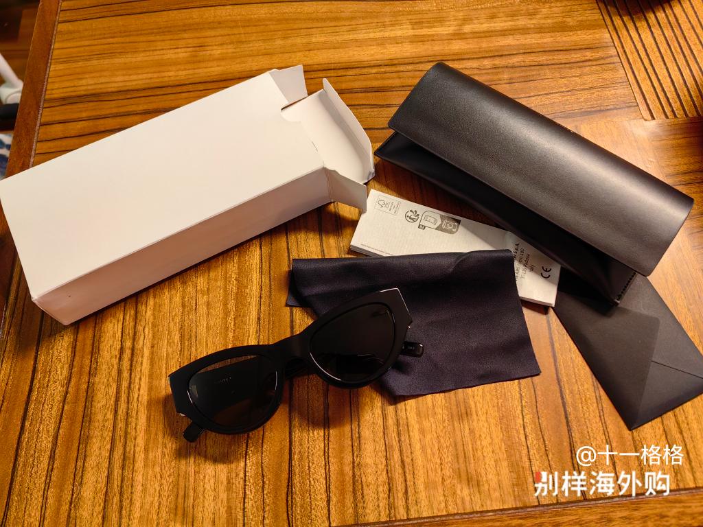 用户十***格对商品的晒单评价: 速度可以，配件齐全，包装完整，满意！, 点赞数: 8