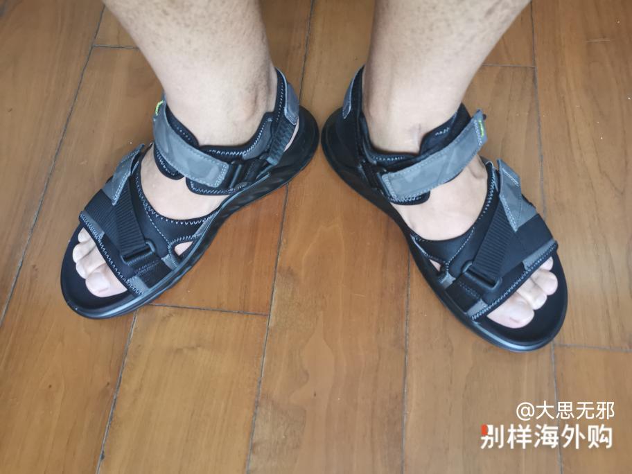 鞋子真心不错，穿着舒服！