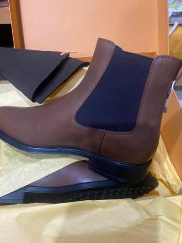 匿名用户评价:同款买了两对了,只因喜欢👍