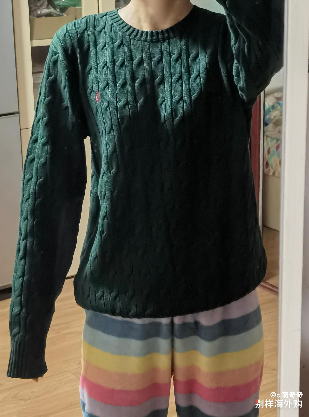 165/90斤，xl有大了，里面还能套衬衫穿，还挺厚实的，比女款的开衫摸着厚一些些，大点行，就怕小，之前帽衫最大有点小，都害怕，不敢再买帽衫，怕穿不了