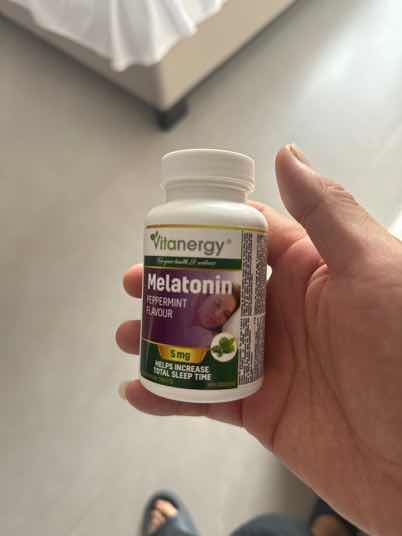 用户苹***食对商品的晒单评价: 默认好评, 点赞数: 6