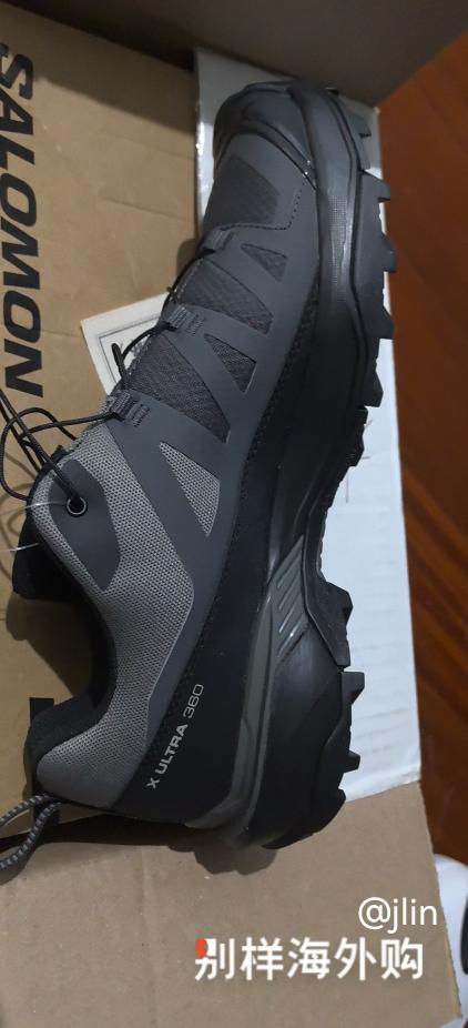 很帅气，黑色很好看，性价比很高，虽然等待时间有一点长，但值得购买。