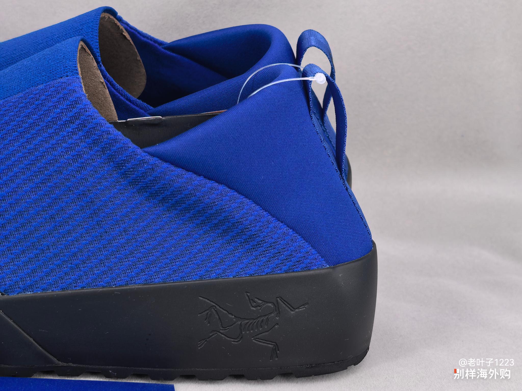 一般运动鞋44码，始祖鸟43刚好，价格合适，不错的购物体验