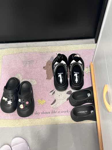 用户三***2对商品的晒单评价: 很爱, 点赞数: 4